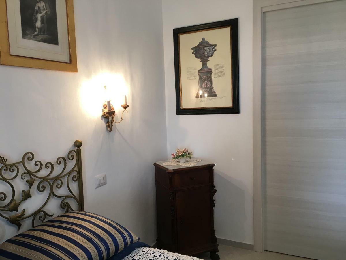 Double or Twin Room Bathroom
